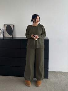 Vibekara Conjunto de pantalones de pierna ancha y manga larga de punto suave y favorecedor, versátil y casual - Verde militar - Ver 6