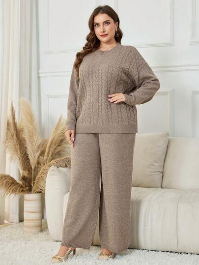 SHEIN Lacomfia Conjunto informal holgado de suéter de cuello redondo de manga larga con caída de hombros y patrón de cable, y pantalones de punto para mujer de talla grande, otoño/invierno