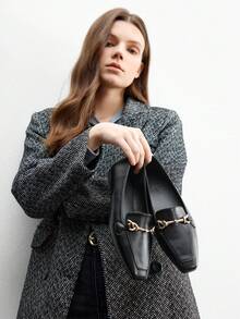 CUCCOO BIZCHIC 女式方头平底黑色金属扣一脚蹬乐福鞋，轻便舒适，适合通勤 - 黑色 - 查看 6