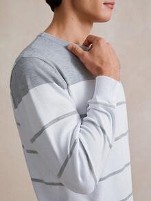 Manfinity Homme Sweater Pria Blok Warna Striped Casual - Putih - View 2