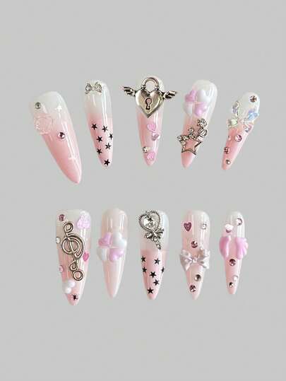 Anime 10 pièces Faux ongles de haute qualité faits main avec nœud papillon mignon, note de musique et étoile + 3 pièces adhésif double face, stickers d'art pour ongles amovibles style français Y2K avec chaîne de strass et pois, convient pour les vacances, les fêtes, la danse et le port quotidien