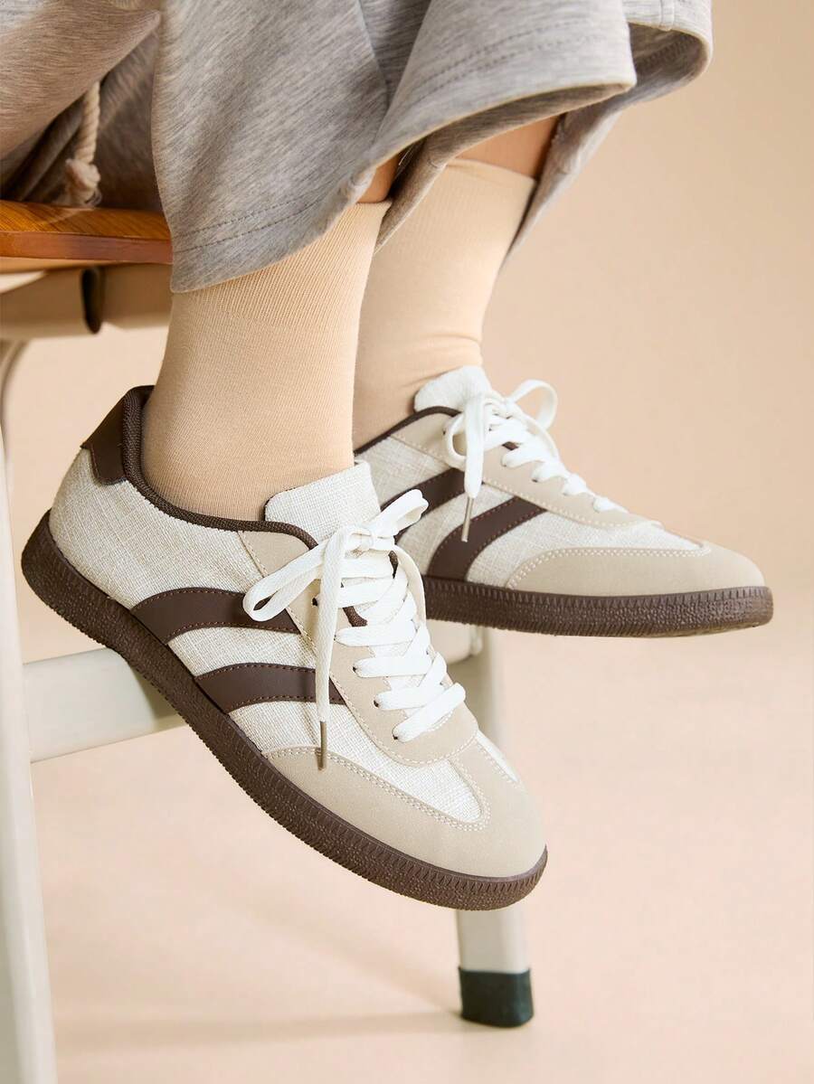 CUCCOO EASI 2024 Nuevos tenis casuales versátiles de primavera para mujer, zapatos planos blancos - Multicolor - Ver 1