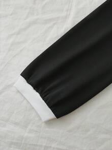 Resyla Autumn/Winter Tight Sportswear Jumpsuit, Contrast Collar, Contrast Cuffs, Long Sleeve Contrast Trim, Contrast White Hem One Piece Romper Collared Romper Black Romper Black And White Outfit Polo Romper - Black and White - View 7