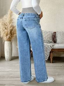 SHEIN 可调节腰部宽松孕妇休闲牛仔裤 - 淺色水洗藍 - 查看 2