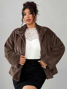 Dazy Plus Giacca elegante casual e alla moda in ecopelliccia oversize e dalla vestibilità dritta, per donne taglie comode - Castano - Visualizzare 5