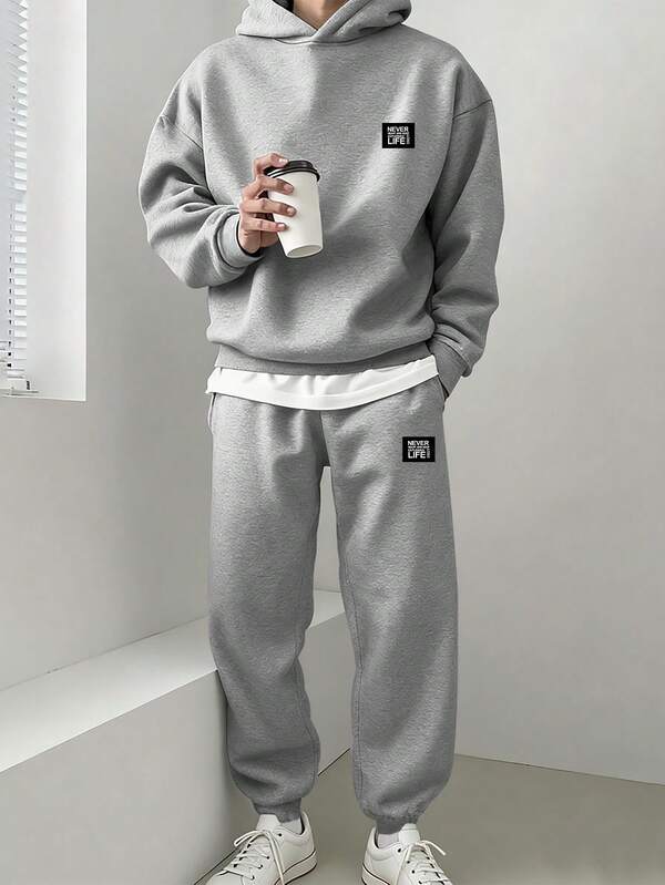 Chillumni 两件套：经典灰色“永不言败，继续探索人生”标语印花保暖连帽衫和宽松运动裤，男士休闲运动套装两件套，秋冬服装