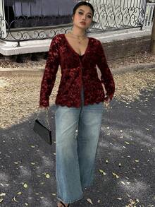 Calvaya Plus Size New Arrival High-End Sweet & Spicy Hollow-Out Lace Blouse