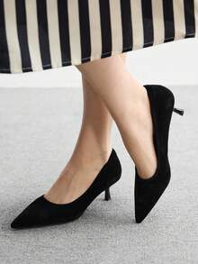 CUCCOO BIZCHIC 女士时尚黑色舒适尖头小猫高跟鞋，适合通勤、约会、聚会和度假 - 黑色 - 查看 3