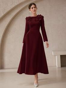 Modelyn Rochie lungă elegantă pentru femei, în culoare solidă, cu decor floral 3D, potrivită pentru primăvară și toamnă - Burgundia - Vizualizare 6