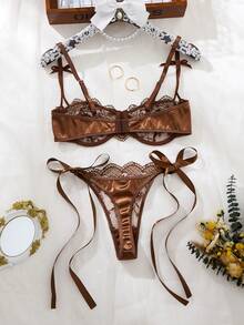 SHEIN 2件套女士勃艮第浪漫刺绣系带丁字裤内衣套装 - 咖啡棕 - 查看 2