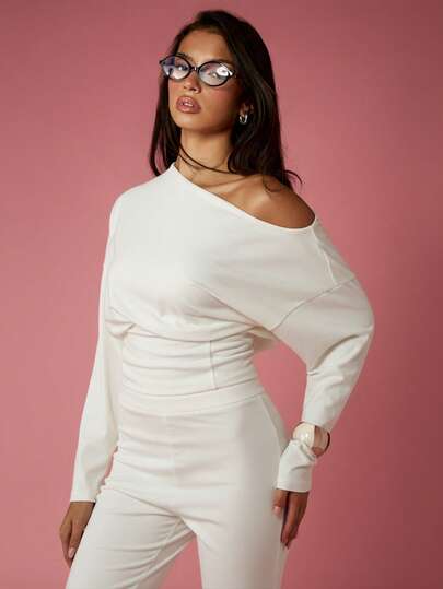 MISSGUIDED Off Shoulder Long Sleeve Cropped Sweatshirt For Casual Winter Loungewear