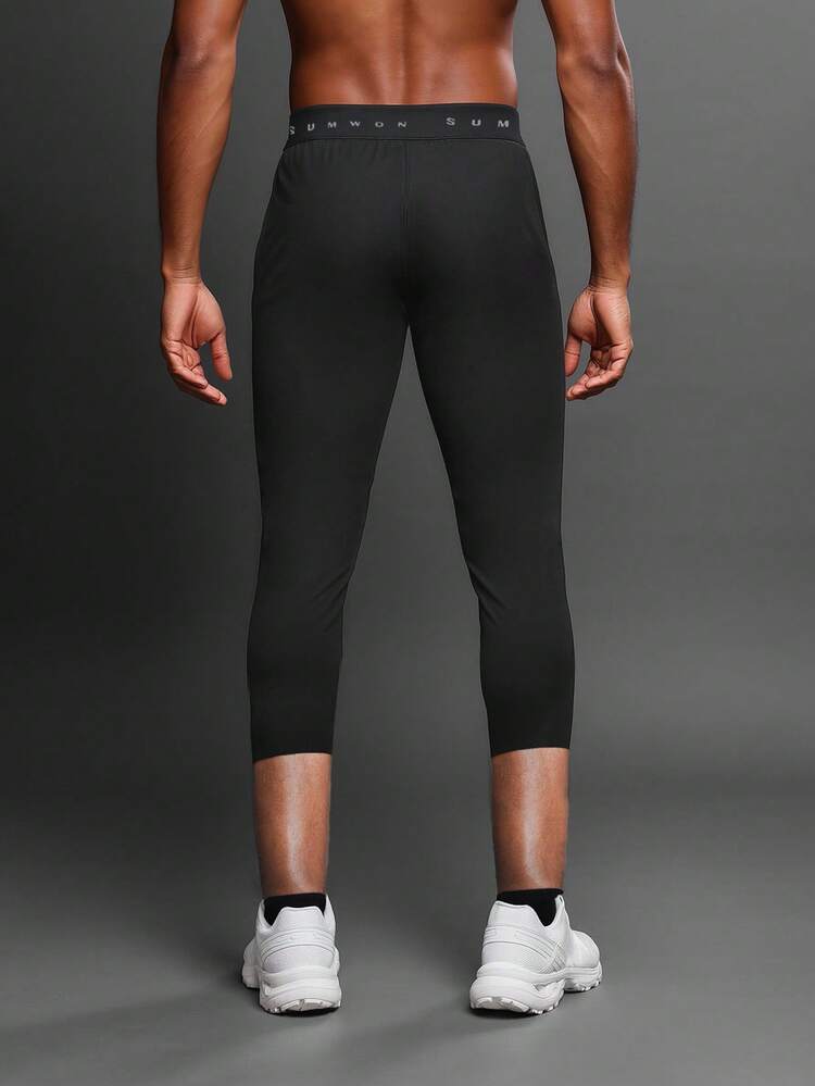 브랜드 허리띠가 있는 3/4 타이츠