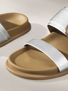 Solecia 女士编织材质金属扣平底勃肯凉鞋 - 銀色 - 查看 6