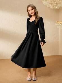 Tween Girl Elegant Minimalist Vintage Square Neck Regular-Shoulder Long Sleeve High Waist Maxi Solid Color Dress, Tween Girl Black Dress, Fashionable Dress For Autumn, All Season School Dress