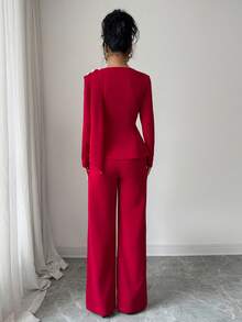 SHEIN Elenzya 2025秋季优雅勃艮第弹力面料时尚修身长袖通勤风荷叶边衬衫+阔腿裤套装，适合冬季正式场合、家庭聚会、情人节、圣诞节、万圣节、新年、女士职业装 - 紅色 - 查看 2