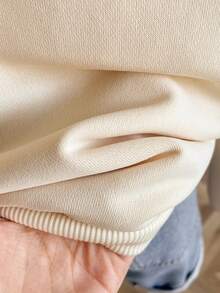 Sweetra Young 1 件女童拉链连帽夹克，长袖，抽绳腰部，背部和袖子上有蝴蝶刺绣图案 - 杏色 - 查看 4