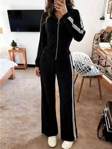 Islaluna New Casual And Fashionable Women's Suit, Versatile Everyday Outfit, Black Top And Black Pants Two-Piece Set, Black Jacket And Black Pants Two-Piece Set, Women's Spring And Autumn Outerwear, Women's Two-Piece Casual Suit, Black And Gray Contrasting Suit With Zipper Top And Elastic Waist Pants Set.