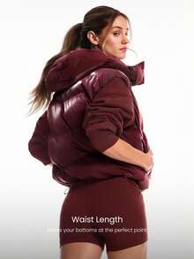 GLOWMODE 时尚温暖舒适光泽拉链按扣闭合松紧袖口腰长可拆卸兜帽羽绒背心秋冬户外日常休闲装 - 酒紅色 - 查看 5