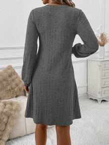 SHEIN Clasi 棕色拉绒V领长袖短款针织连衣裙，秋冬款 - 灰色 - 查看 2
