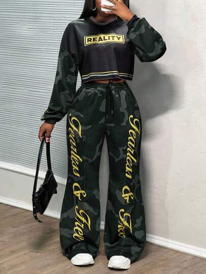 Slaydiva 2025 Winter New Style Christmas New Year Birthday Party Banquet Preppy Style Student Wear Everyday Street Basic Versatile Casual Cruise Travel Influencer Hot Style Street Style Elegant Commuter Business Casual Club Punk Racing Girlish Cool Motorcycle Style Letter Slogan Pattern Round Neck Long Sleeve Cropped Loose Top + Camouflage Letter Print Loose Straight Pants Autumn And Winter Set Christmas Set New Year Set Women's Two-Piece Set