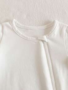 SHEIN 5 件套新生儿休闲纯色连体衣，带连脚裤和毛毯，多功能长袖，四季家居用品 - 白色 - 查看 4