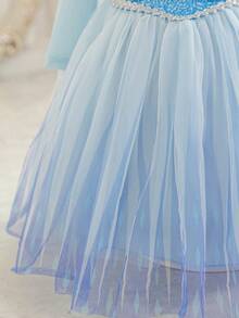 SHEIN Glamorique Kids 女婴公主裙，蓝色薄纱公主裙，雪花印花，渐变印花，带披肩，中东风情，优雅派对礼服，生日派对，婚礼节日礼服 - 藍色 - 查看 5