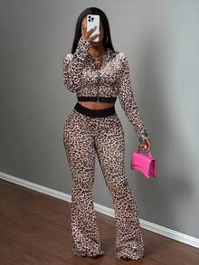 Slaydiva 2025 秋冬新款万圣节生日派对宴会学院风学生日常休闲邮轮旅行热门优雅通勤商务休闲俱乐部朋克赛车摩托车风格修身连帽夹克带蕾丝下摆 + 高腰蕾丝边喇叭裤，棕色豹纹，女士 2 件套 - 彩色 - 查看 3