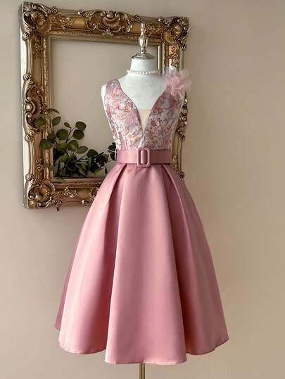 SHEIN Belle Elegant, Gorgeous, Atmospheric, Charming And Fashionable Women's Silk Jacquard Splicing Satin Pink Color Wide Strap Deep V-Neckline Three-Dimensional Flower Decoration Dress With Attached Waist Belt, High-Waisted A-Line Umbrella Hem. Suitable For Mother's Day, Music Festival, Back-To-School Season, Graduation Season, Dance Party, Afternoon Tea, For Valentine's Day