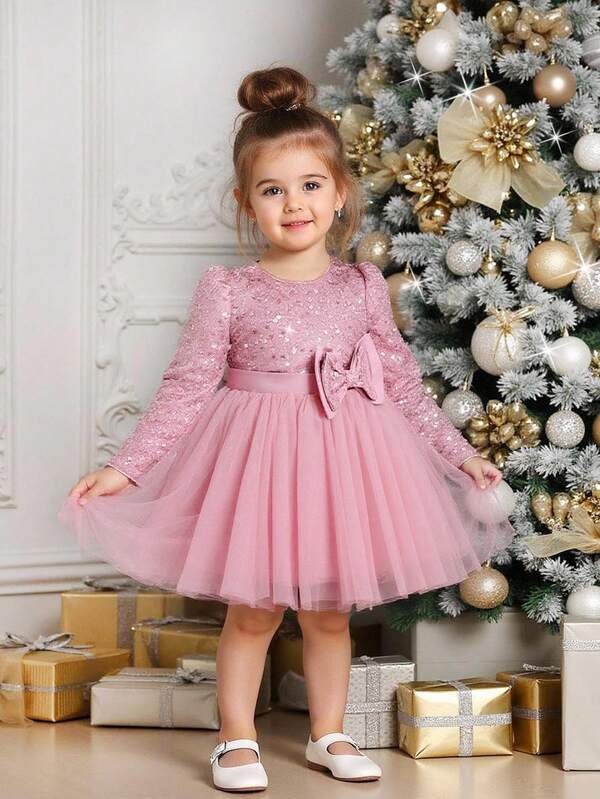 Vestido elegante de fiesta para niña con parches de lentejuelas y decoración de lazo de tul