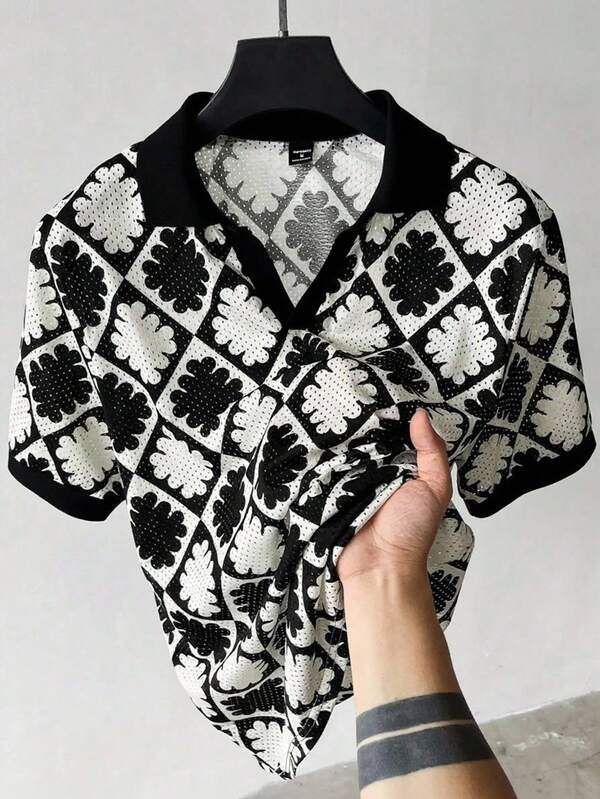 Manfinity RSRT Men's Summer Casual Vacation Style Contrast Color Block Print V-Neck Short Sleeve Breathable Mesh Top