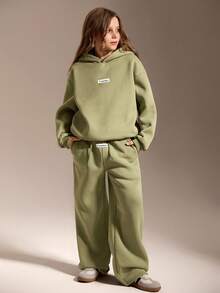 SHEIN Tween Girl Hoodie Set, Long Sleeve Hoodie And Loose Casual Sweatpants Set, Autumn/Winter - Army Green - View 4