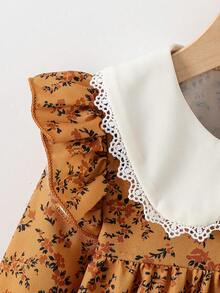 SHEIN Vintaside Kids Vestido de manga larga con cuello Peter Pan y línea A con estampado floral pequeño, adecuado para uso diario, primavera, para niña