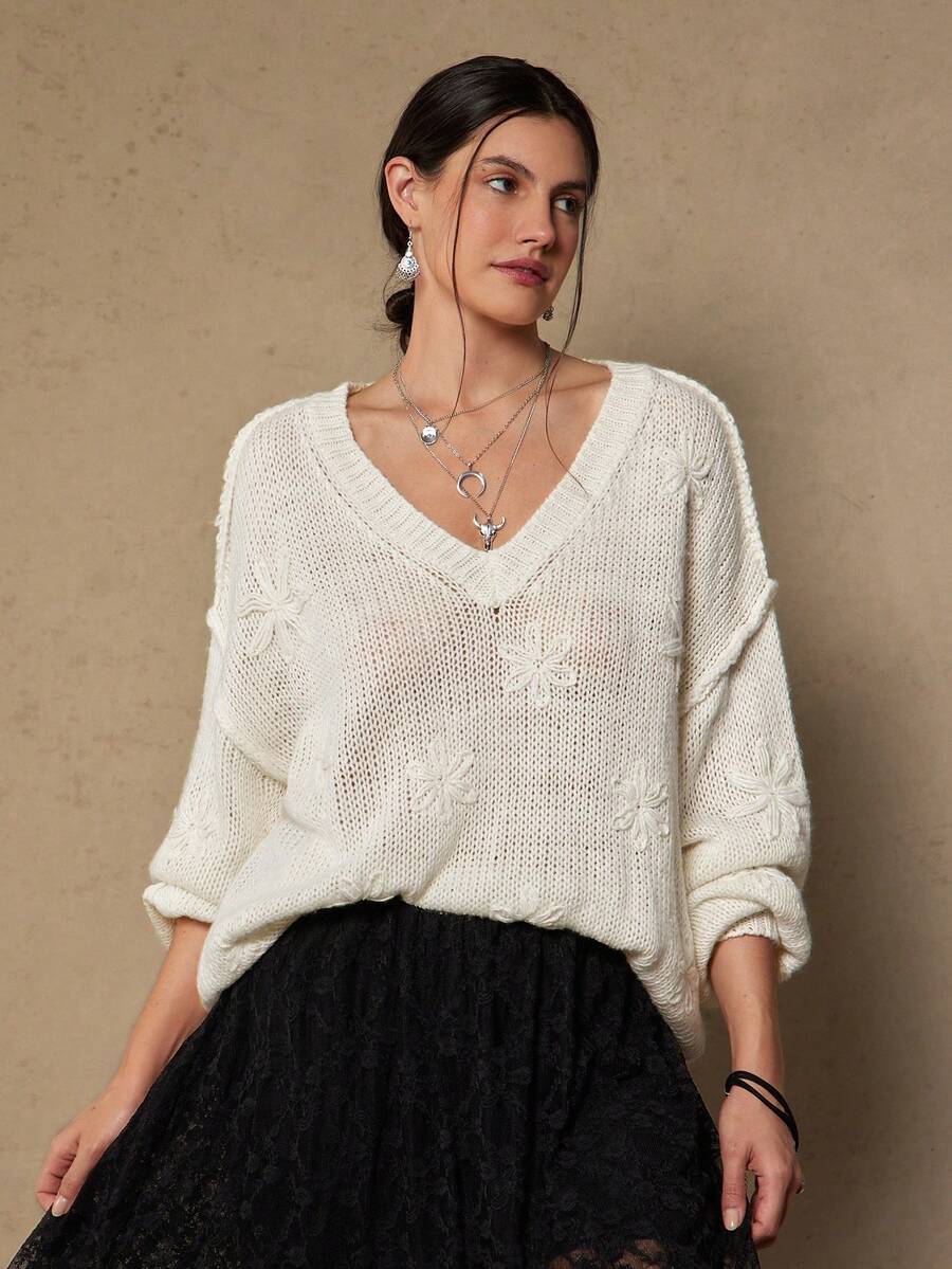 SHEIN VCAY 大码纯色V领休闲百搭长袖女式毛衣 - 白色 - 查看 1