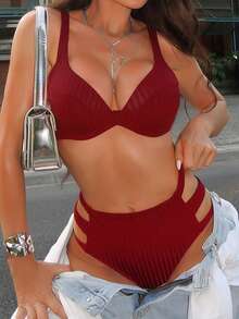 SHEIN Swim Letni damski zestaw bikini w jednolitym kolorze, w wakacyjnym stylu, zawierający biustonosz i wycięte figi do pływania