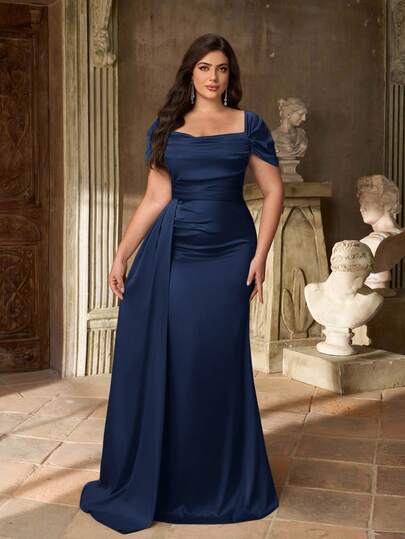 Aureia Plus Size Elegant Minimalistisk Grön Kallaxig Brudtärneklänning Med Rynkad Midja Lyxig Satin Med Sjöjungfru Fåll