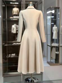 Franclia 休闲 V 领束腰喇叭下摆卡其色中长连衣裙，通勤和日常穿着百搭，春秋季 - 杏色 - 查看 2