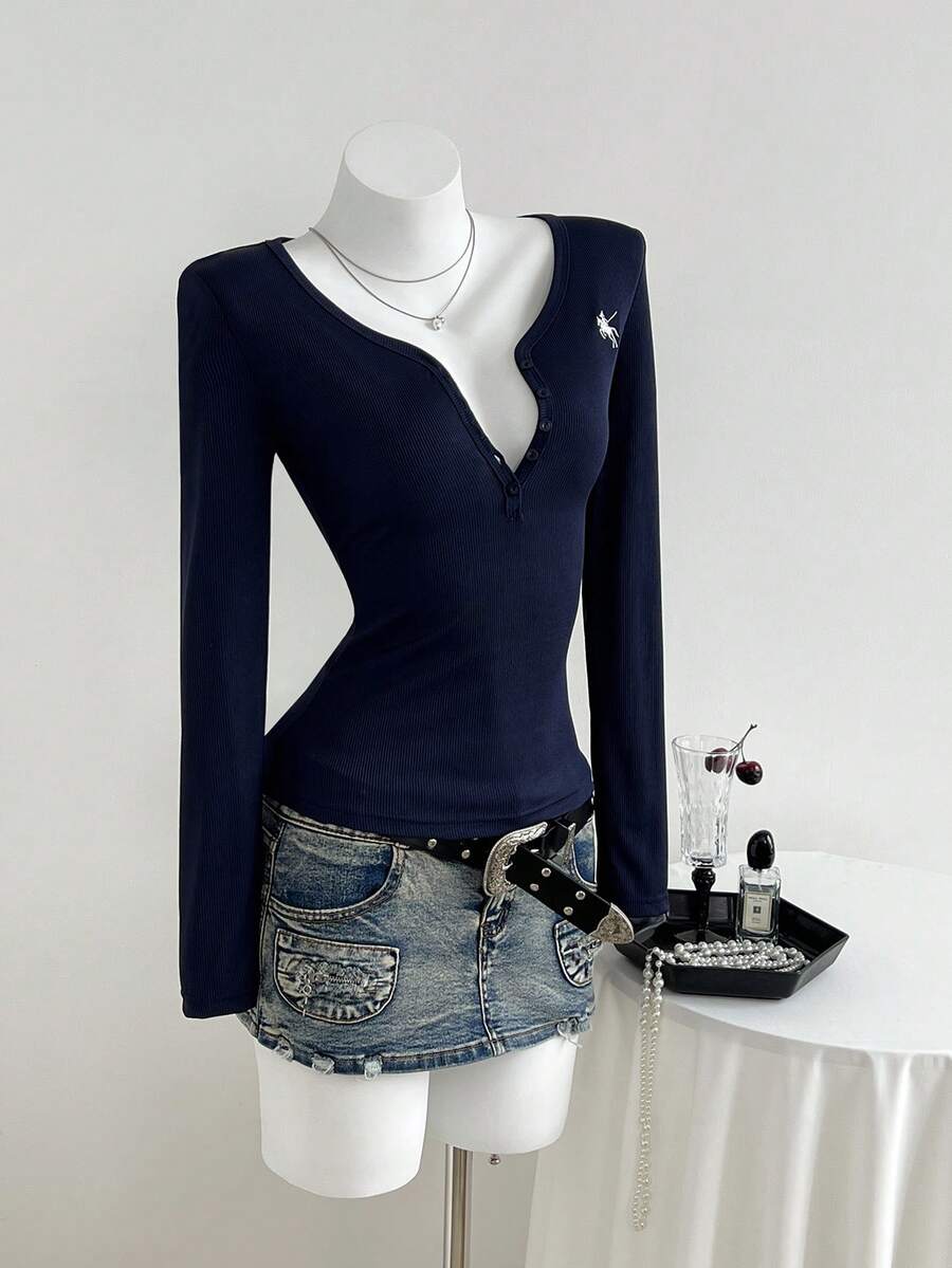 Elamini 女式 V 领短款针织毛衣，春秋季，刺绣设计，修身 T 恤 - 藏蓝色 - 查看 1