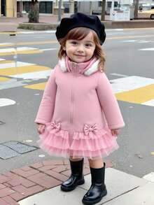 SHEIN 女婴圣诞节、万圣节服装，冬季，星期三，黑色连衣裙，圣诞节，万圣节，女婴蝴蝶装饰长袖拉链前片拼接网纱荷叶边下摆可爱连帽冬季外套 - 粉色 - 查看 1