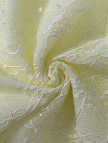 Rometta Plus Size Women's Autumn/Winter French Elegant Lace Patchwork 3D Floral Luxurious Slimming Blouse, Suitable For Graduation, Holidays, Valentine's Day, Christmas, Music Festivals, Mother's Day, Halloween, Thanksgiving, Easter, National Day, Balls, Dates, Parties, Weddings, Outings - Yellow - View 7