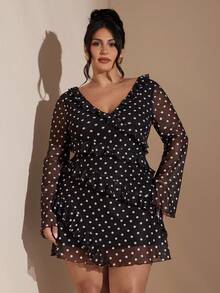 SHEIN BAE 大码女式黑色波点短款荷叶边V领迷你连衣裙，适合圣诞派对和日常穿着 - 黑色 - 查看 8