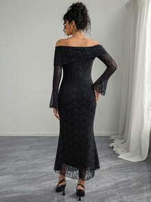 Momance Elegantes Umstandskleid mit Off-Shoulder, Langarm, Bindedetail und schwarzer Spitze - Schwarz - Übersicht 3