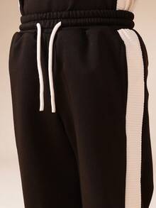 SUMWON 男童条纹短袖T恤和慢跑裤套装夏季休闲装 - 黑與白 - 查看 6