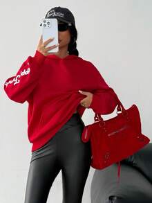SHEIN 少女字母印花超大红色卫衣，休闲百搭加厚卫衣 - 紅色 - 查看 3