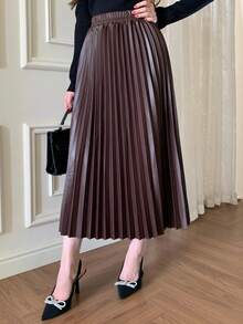DAZY Women's Fashionable Elegant Waist Elastic Pleated PU Leather Skirt
