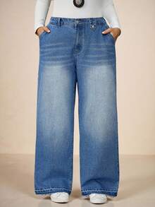 SHEIN Tall CURVE 大码秋冬万圣节圣诞节新年感恩节通勤度假街头风性感科技风生日机场派对婚礼优雅商务休闲女装高腰口袋阔腿宽松休闲百搭牛仔裤蓝色牛仔裤大码水洗牛仔弹力腰牛仔裤女式宽松阔腿舒适裤 - 藍色 - 查看 4