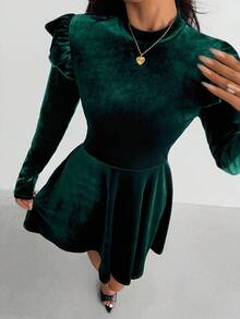 Teen Girl Solid Color Velvet Knit Ruffle Trim Long Sleeve Dress,Great For Casual & Daily Wear & School Daily In Autumn & Winter, Green Color,For Christmas,Party Wear ,Birthday Dress,Princess Dress,Teen Green Dress, Velvet Long Sleeve Dress, Emerald Green Dress, Ruffle Long Sleeve Dress, Teen Elegant Long Sleeve Dress, Dark Green Velvet Dress