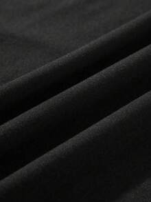 SHEIN LUNE Plus Size Christmas Tree Print Crew Neck Casual Long Sleeve T-Shirt, Graphic Tees, Women Tops For Spring - Black - View 7