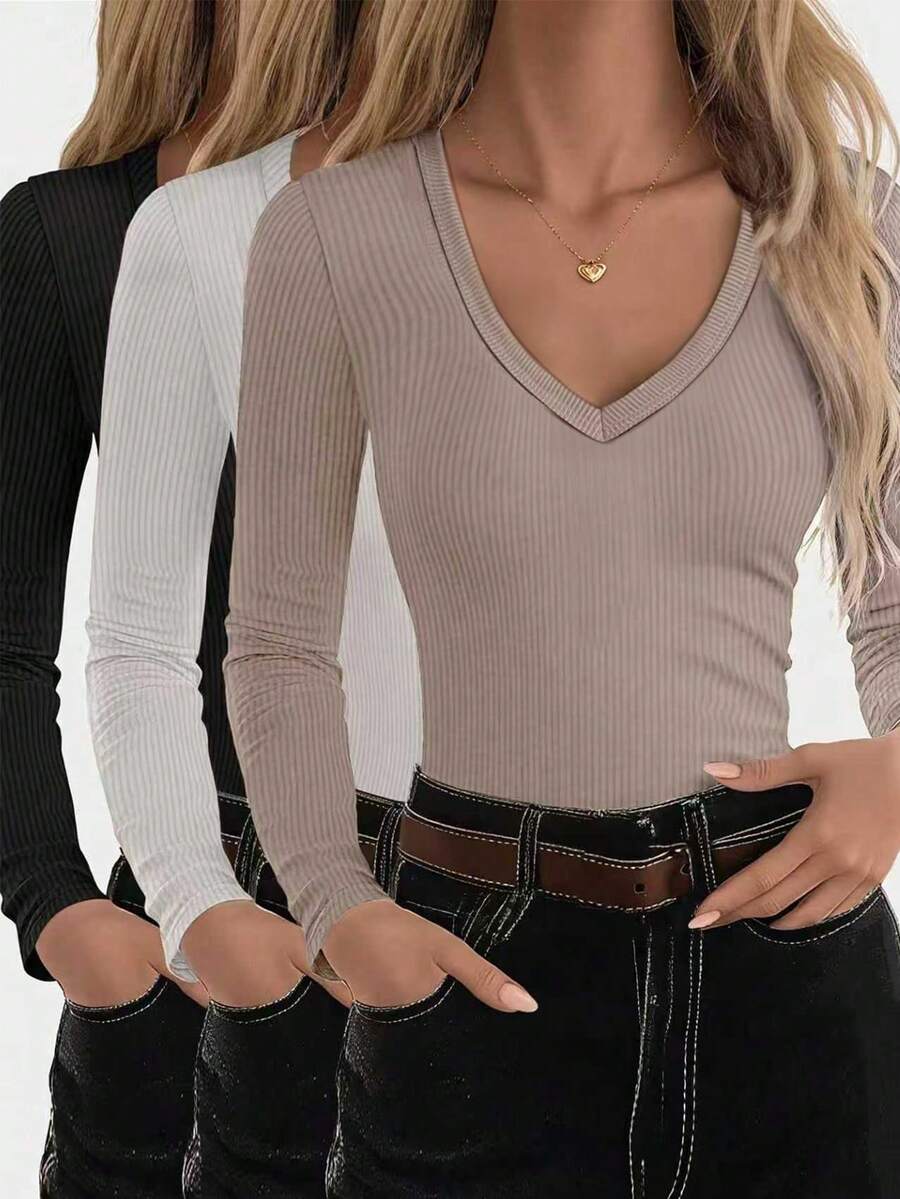 EMERY ROSE بلوزة نسائية كاجوال بلون أحادي ذات رقبة على شكل حرف V وبتصميم ضيق وأكمام طويلة، موسم الخريف - متعدد الألوان - مشاهدة 1