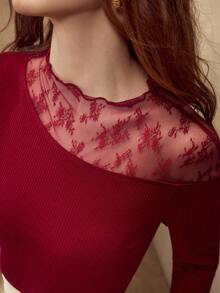 MOTF PREMIUM LACE INSERT LETTUCE TRIM SLIM FIT RIB-KNIT TEE - Burgundy - View 4