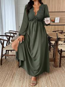 SHEIN LUNE Vestido largo con abertura lateral de unicolor y parches de encaje para mujer - Verde militar - Ver 4